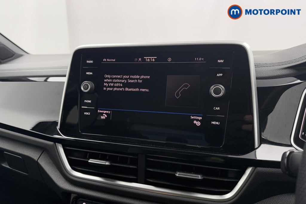 Volkswagen T-Roc R-Line Manual Petrol SUV - Stock Number (1602824) - 6th supplementary image