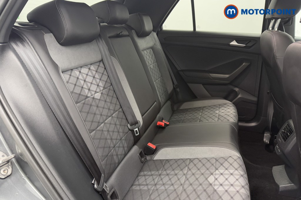 Volkswagen T-Roc R-Line Manual Petrol SUV - Stock Number (1602824) - 19th supplementary image