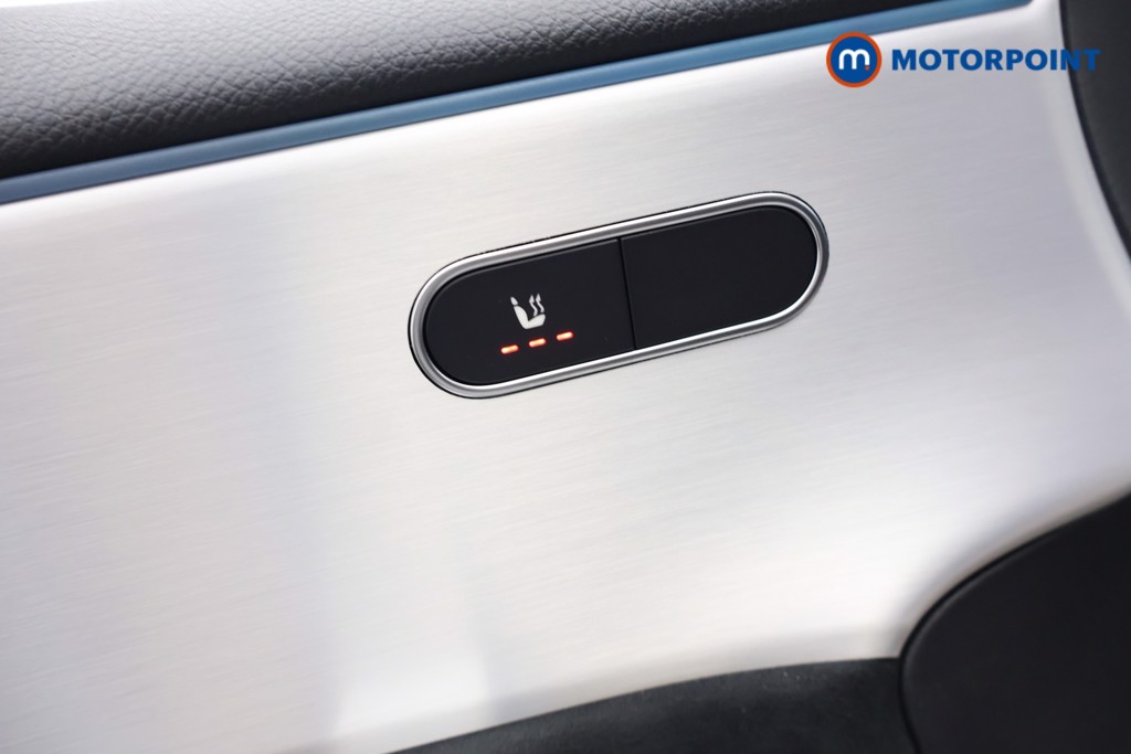 Mercedes-Benz A Class Amg Line Automatic Petrol Hatchback - Stock Number (1603909) - 41st supplementary image