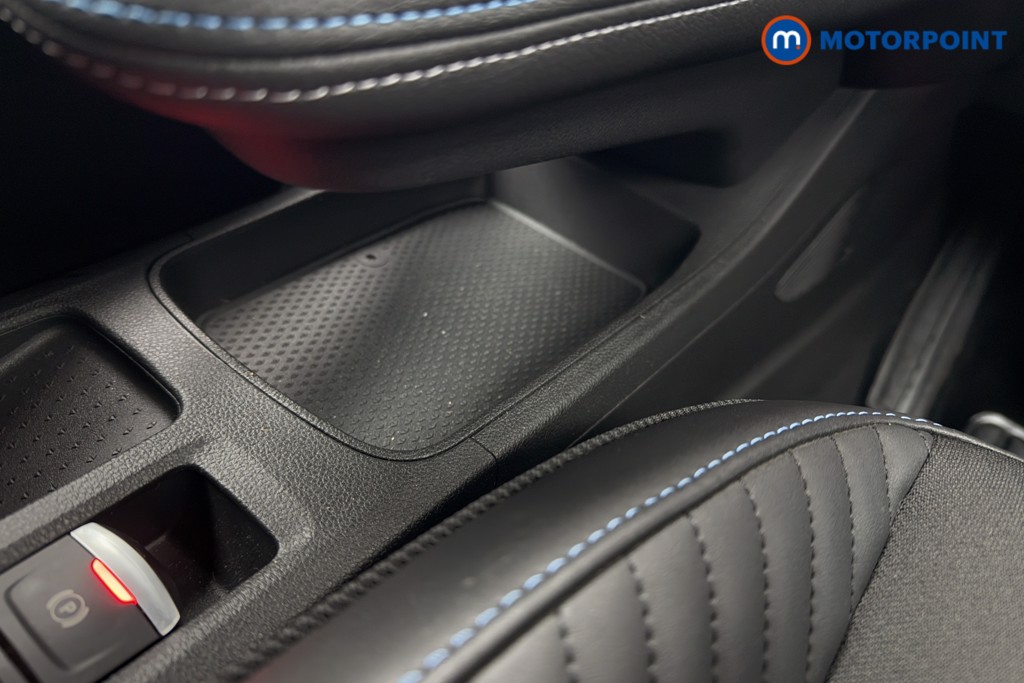 Renault Captur Esprit Alpine Automatic Petrol-Electric Hybrid SUV - Stock Number (1604455) - 12th supplementary image