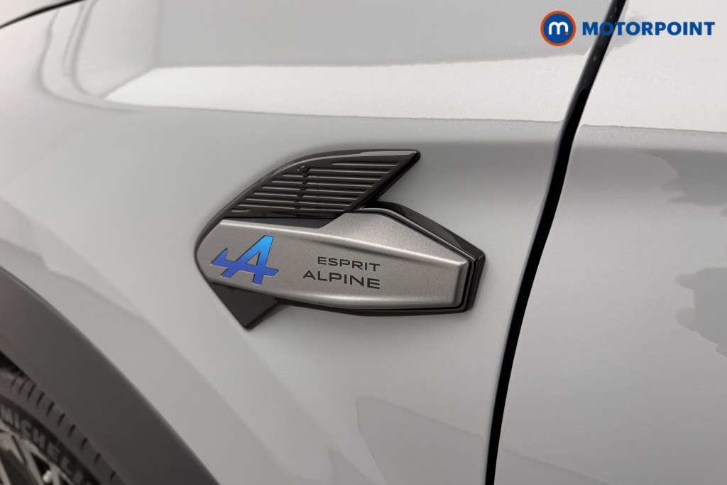 Renault Captur Esprit Alpine Automatic Petrol-Electric Hybrid SUV - Stock Number (1604455) - 26th supplementary image