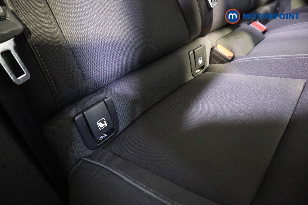 Volvo Xc40 Momentum Manual Petrol SUV - Stock Number (1604637) - 13th supplementary image