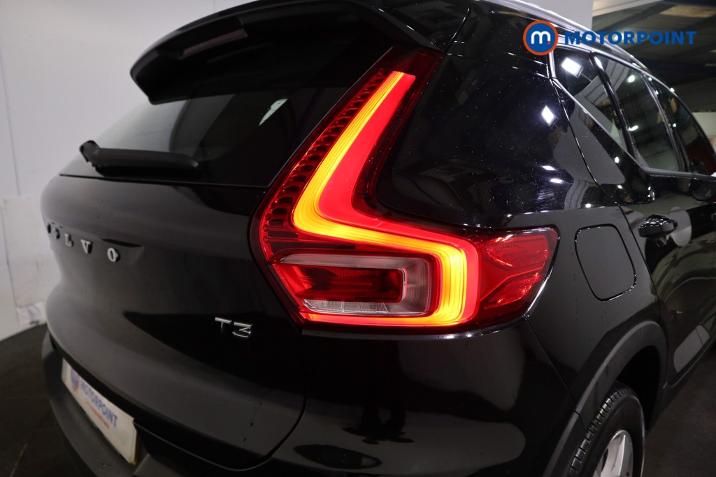 Volvo Xc40 Momentum Manual Petrol SUV - Stock Number (1604637) - 22nd supplementary image
