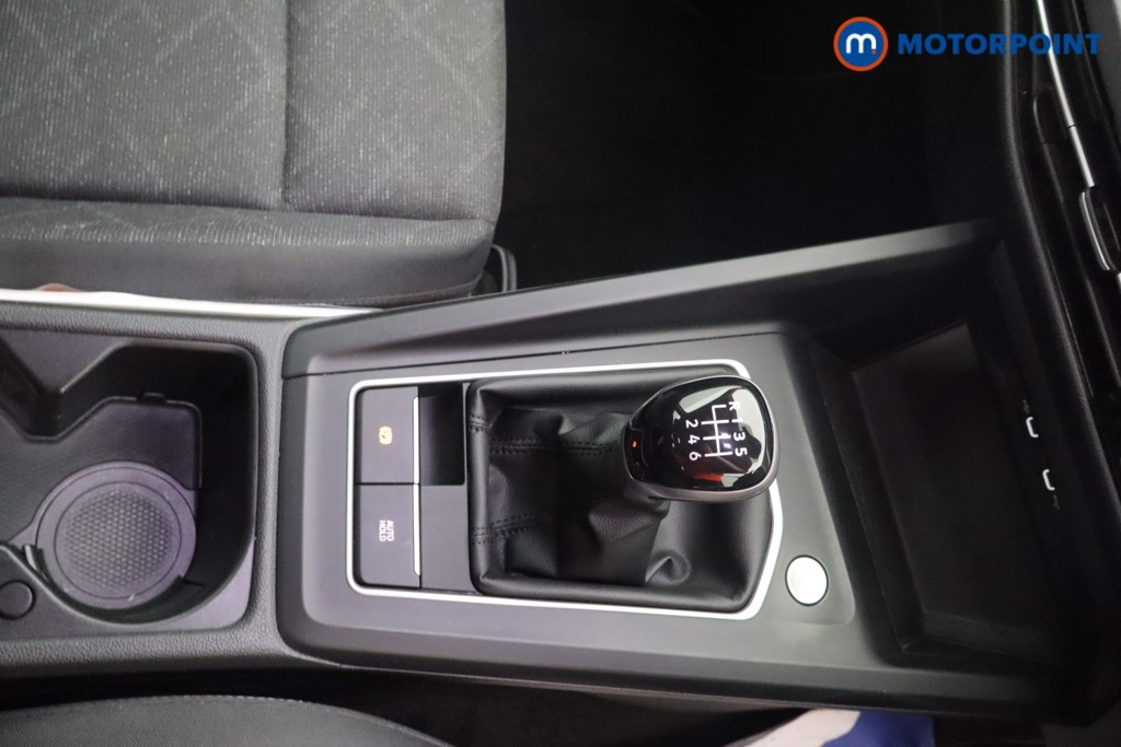 Volkswagen Golf Life Manual Petrol Hatchback - Stock Number (1604708) - 9th supplementary image