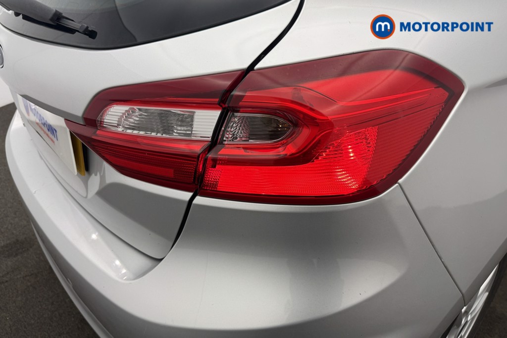 Ford Fiesta Zetec Manual Petrol Hatchback - Stock Number (1604981) - 19th supplementary image