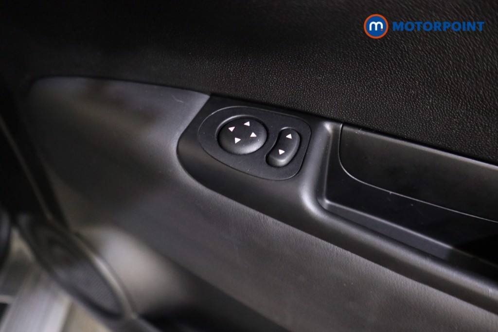 Abarth 595 Essesse 70Th Anniversary Manual Petrol Hatchback - Stock Number (1605028) - 10th supplementary image