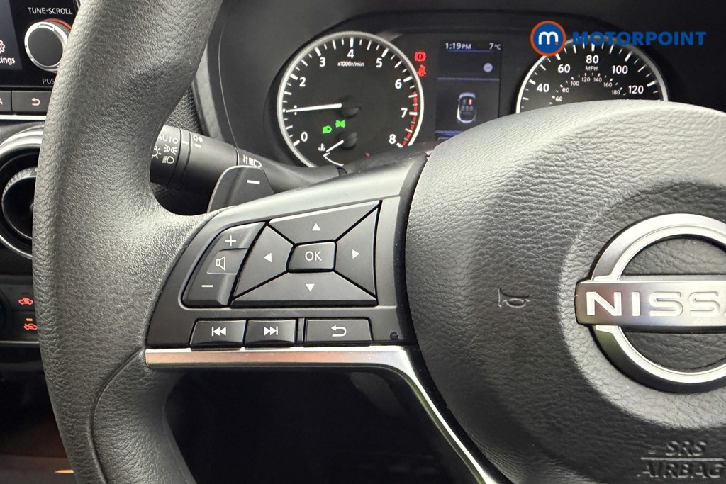 Nissan Juke Acenta Automatic Petrol SUV - Stock Number (1605034) - 3rd supplementary image