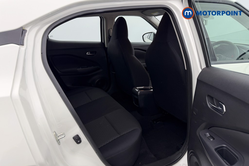 Nissan Juke Acenta Automatic Petrol SUV - Stock Number (1605034) - 22nd supplementary image