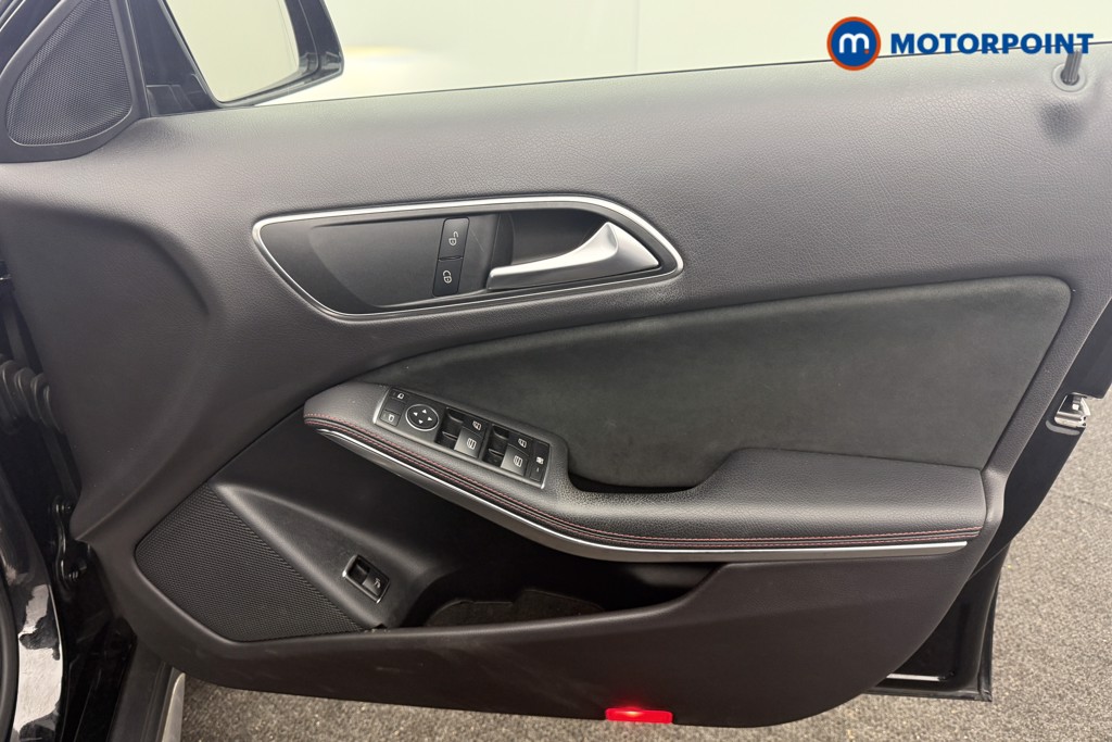 Mercedes-Benz GLA Amg Line Automatic Petrol SUV - Stock Number (1605086) - 2nd supplementary image