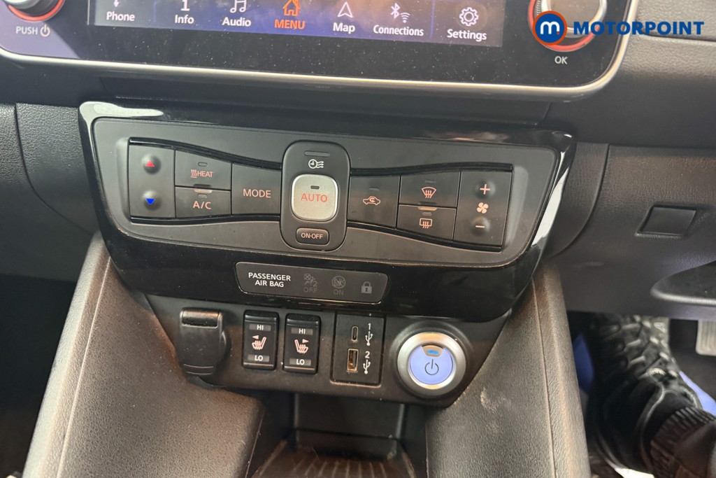 Nissan Leaf N-Connecta Automatic Electric Hatchback - Stock Number (1605098) - 8th supplementary image
