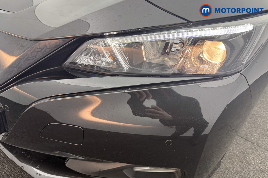 Nissan Leaf N-Connecta Automatic Electric Hatchback - Stock Number (1605098) - 20th supplementary image