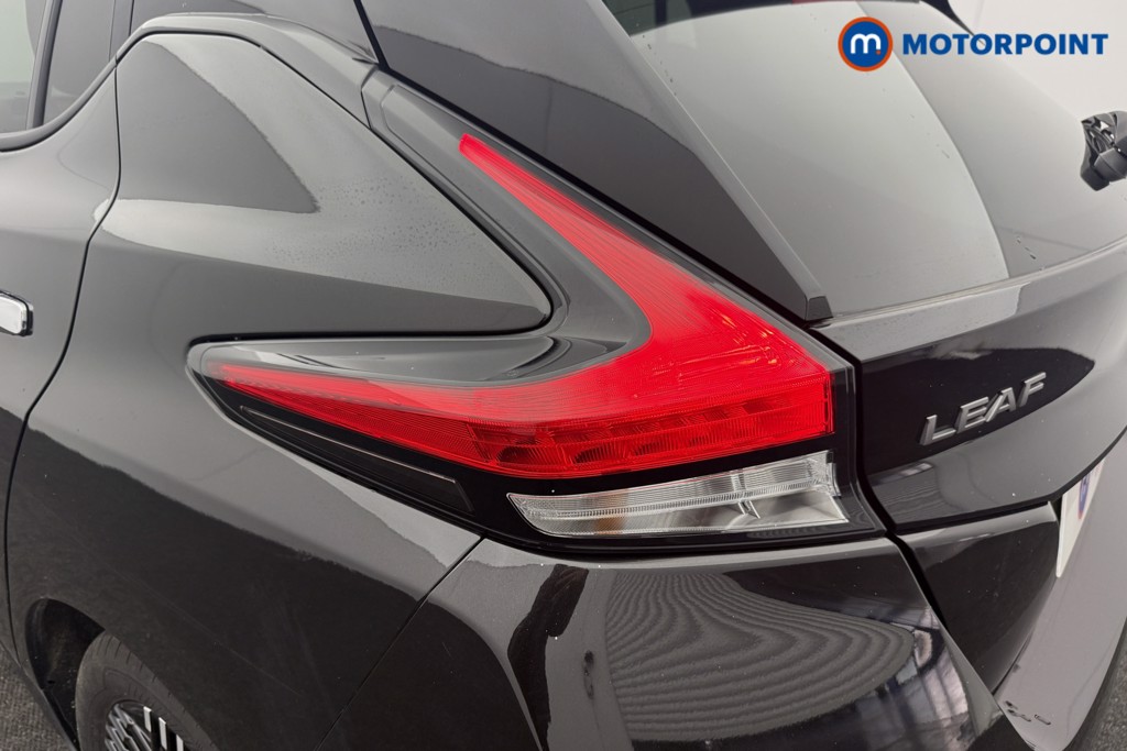 Nissan Leaf N-Connecta Automatic Electric Hatchback - Stock Number (1605098) - 21st supplementary image