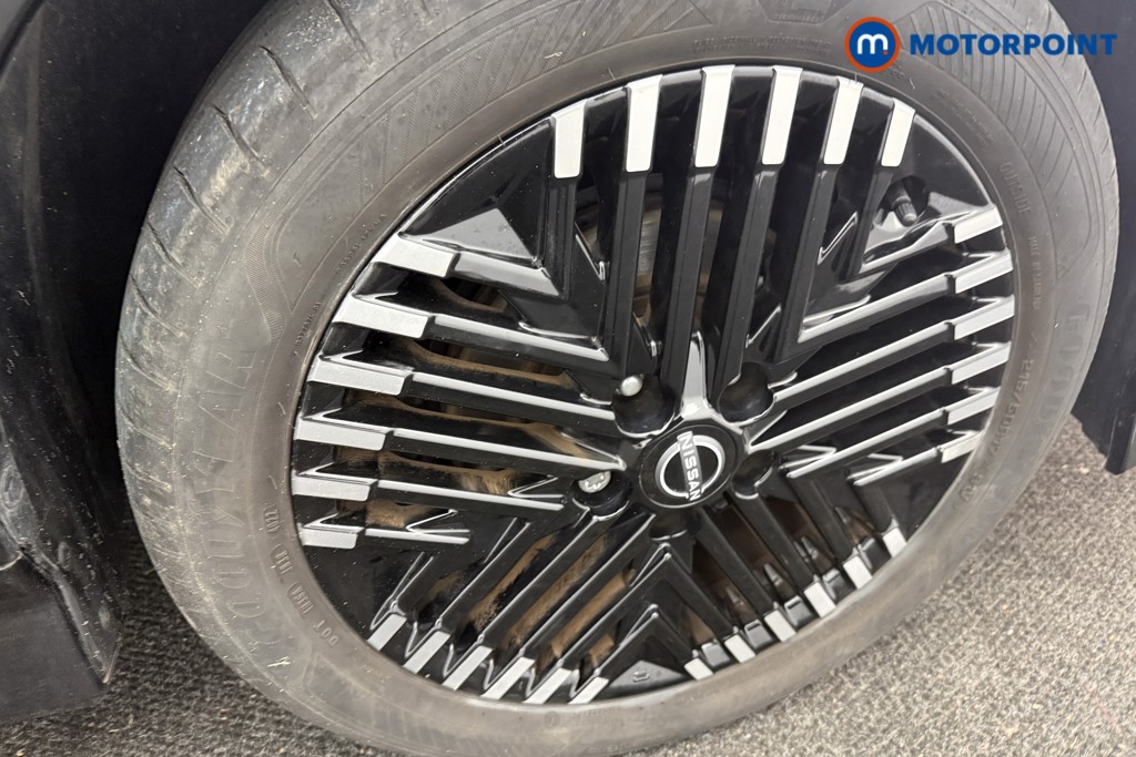 Nissan Leaf N-Connecta Automatic Electric Hatchback - Stock Number (1605098) - 25th supplementary image