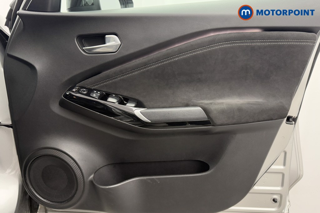 Nissan Juke Tekna-Plus Automatic Petrol-Electric Hybrid SUV - Stock Number (1605480) - 14th supplementary image