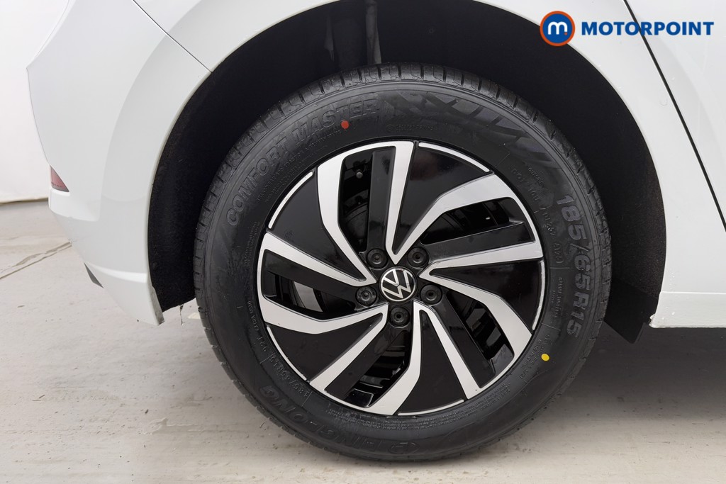 Volkswagen Polo Life Automatic Petrol Hatchback - Stock Number (1605520) - 32nd supplementary image