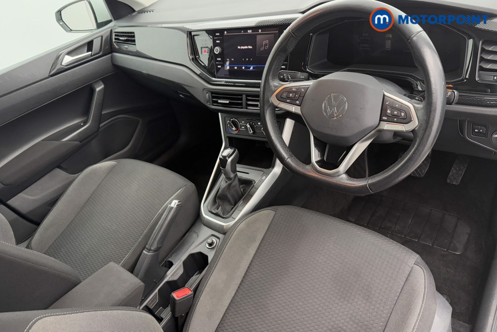 Volkswagen Polo Life Automatic Petrol Hatchback - Stock Number (1605520) - 1st supplementary image