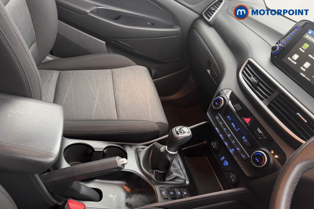 Hyundai Tucson Se Nav Manual Petrol SUV - Stock Number (1605562) - 16th supplementary image