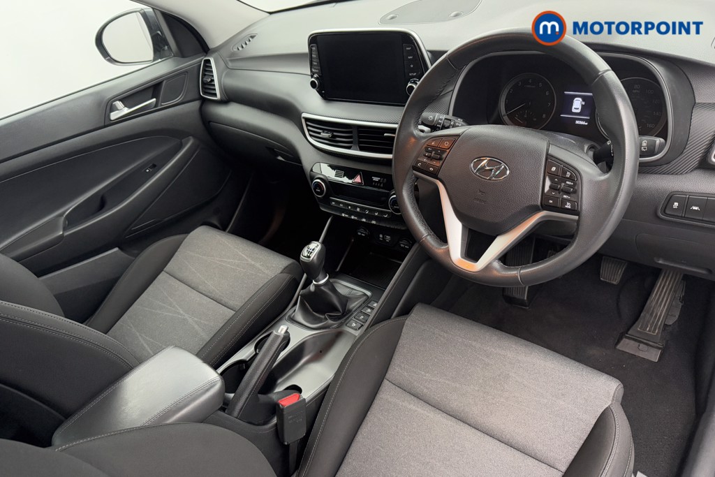 Hyundai Tucson Se Nav Manual Petrol SUV - Stock Number (1605562) - 1st supplementary image