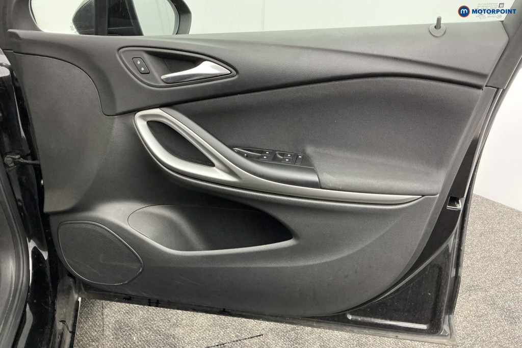 Vauxhall Astra Sri Nav Manual Petrol Hatchback - Stock Number (1605899) - 22nd supplementary image