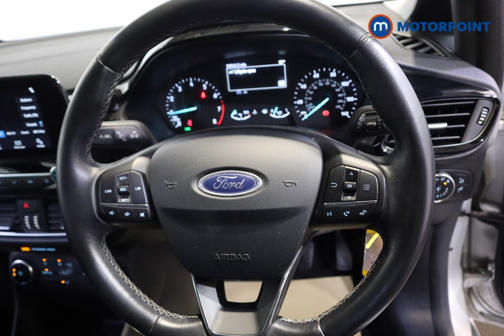 Ford Fiesta Zetec Manual Petrol Hatchback - Stock Number (1606090) - 3rd supplementary image