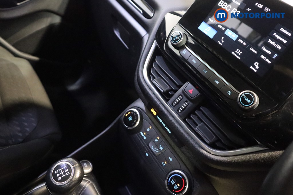 Ford Fiesta Zetec Manual Petrol Hatchback - Stock Number (1606090) - 8th supplementary image