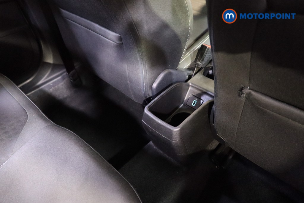 Ford Fiesta Zetec Manual Petrol Hatchback - Stock Number (1606090) - 20th supplementary image