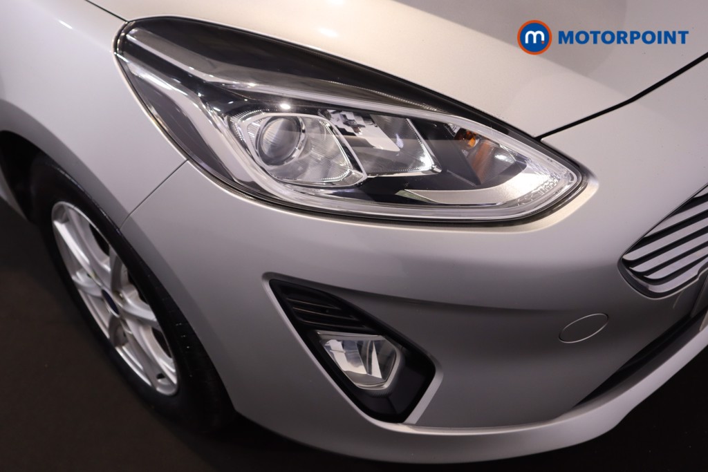 Ford Fiesta Zetec Manual Petrol Hatchback - Stock Number (1606090) - 26th supplementary image