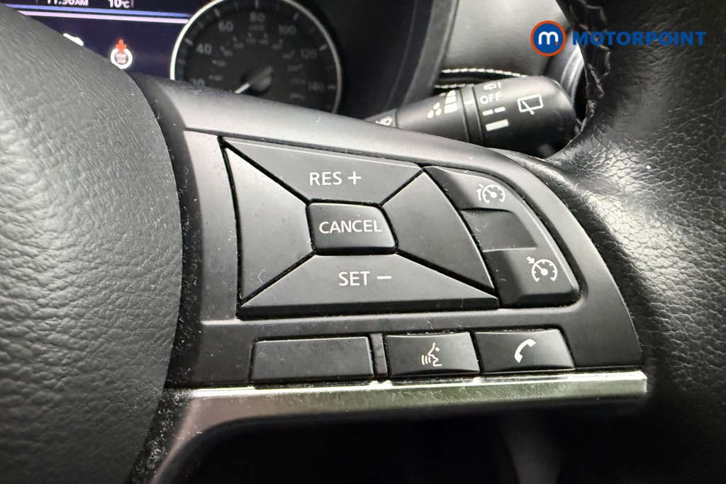 Nissan Juke N-Connecta Manual Petrol SUV - Stock Number (1606237) - 12th supplementary image