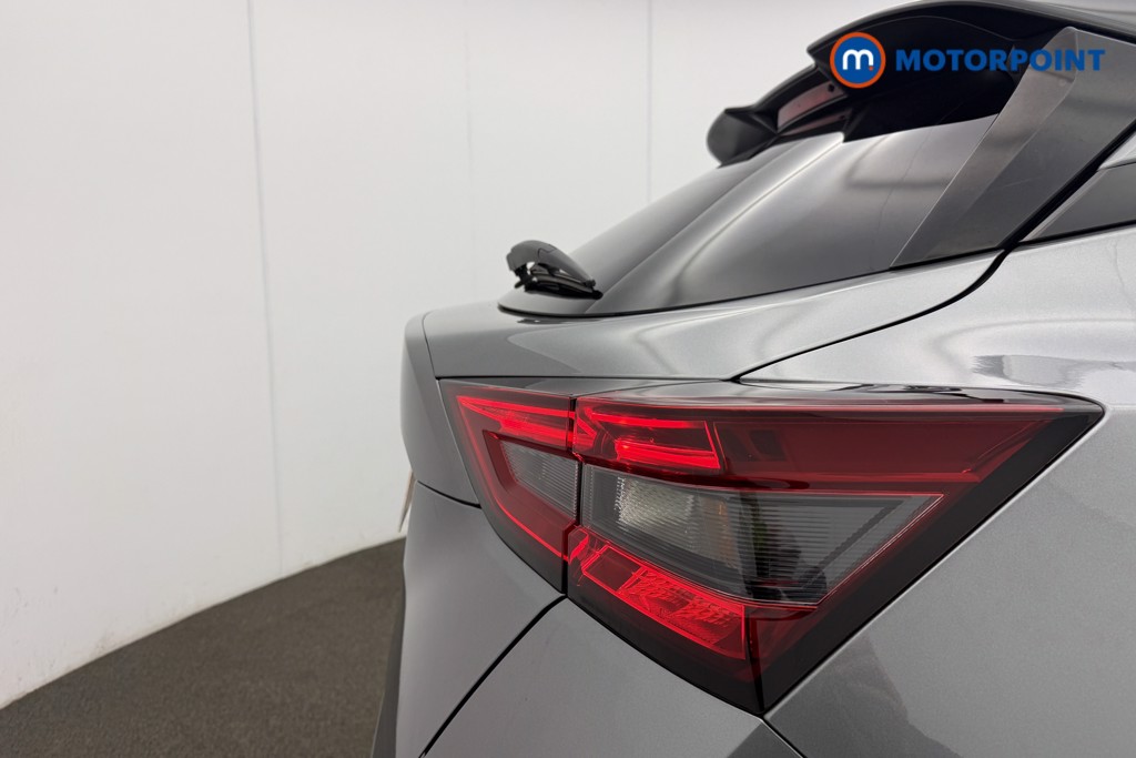 Nissan Juke N-Connecta Manual Petrol SUV - Stock Number (1606237) - 23rd supplementary image