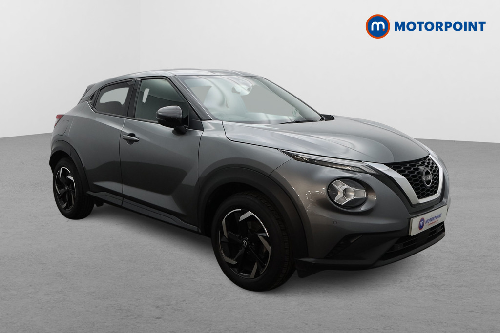 Nissan Juke N-Connecta Manual Petrol SUV - Stock Number (1606237) - Drivers side front corner