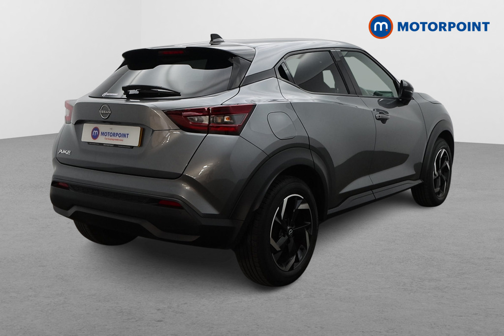Nissan Juke N-Connecta Manual Petrol SUV - Stock Number (1606237) - Drivers side rear corner