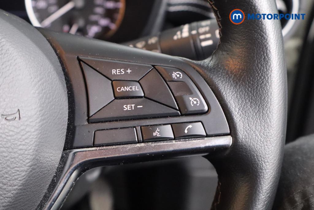 Nissan Juke N-Connecta Manual Petrol SUV - Stock Number (1606268) - 11th supplementary image