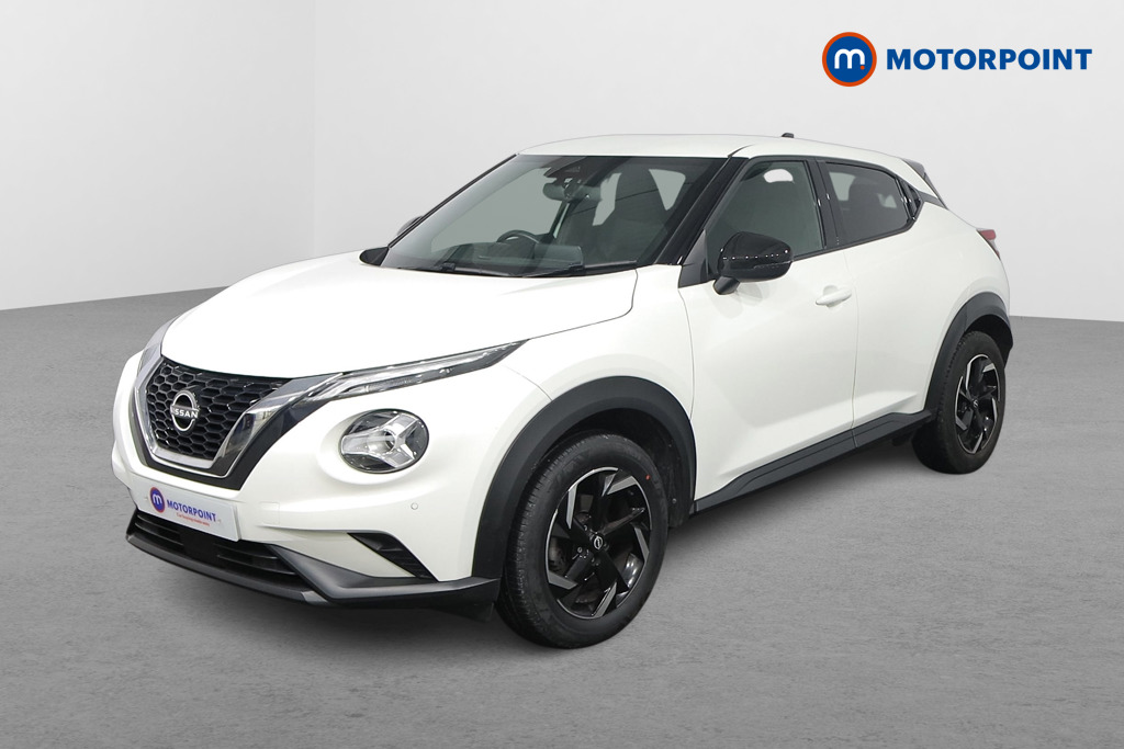 Nissan Juke N-Connecta Manual Petrol SUV - Stock Number (1606268) - Passenger side front corner