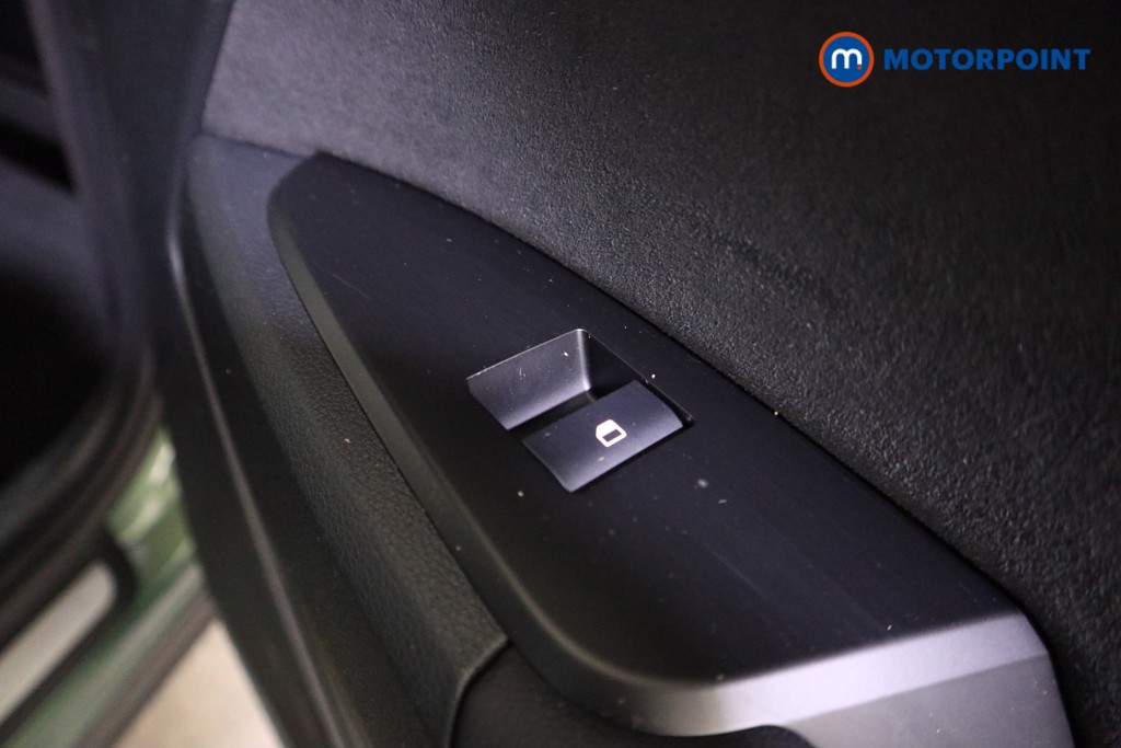 KIA Sportage Gt-Line Automatic Petrol-Electric Hybrid SUV - Stock Number (1606944) - 21st supplementary image