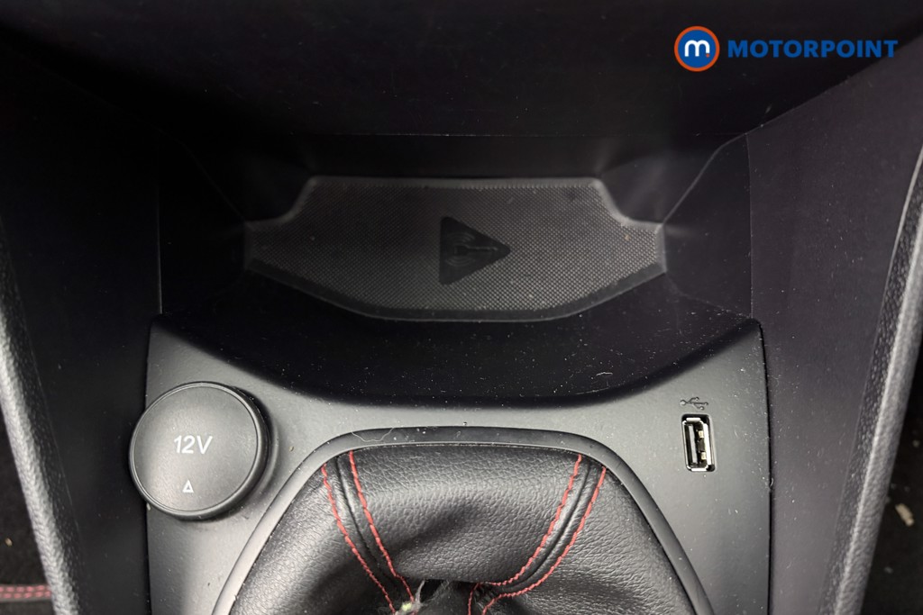 Ford Fiesta St-Line Manual Petrol Hatchback - Stock Number (1606966) - 11th supplementary image