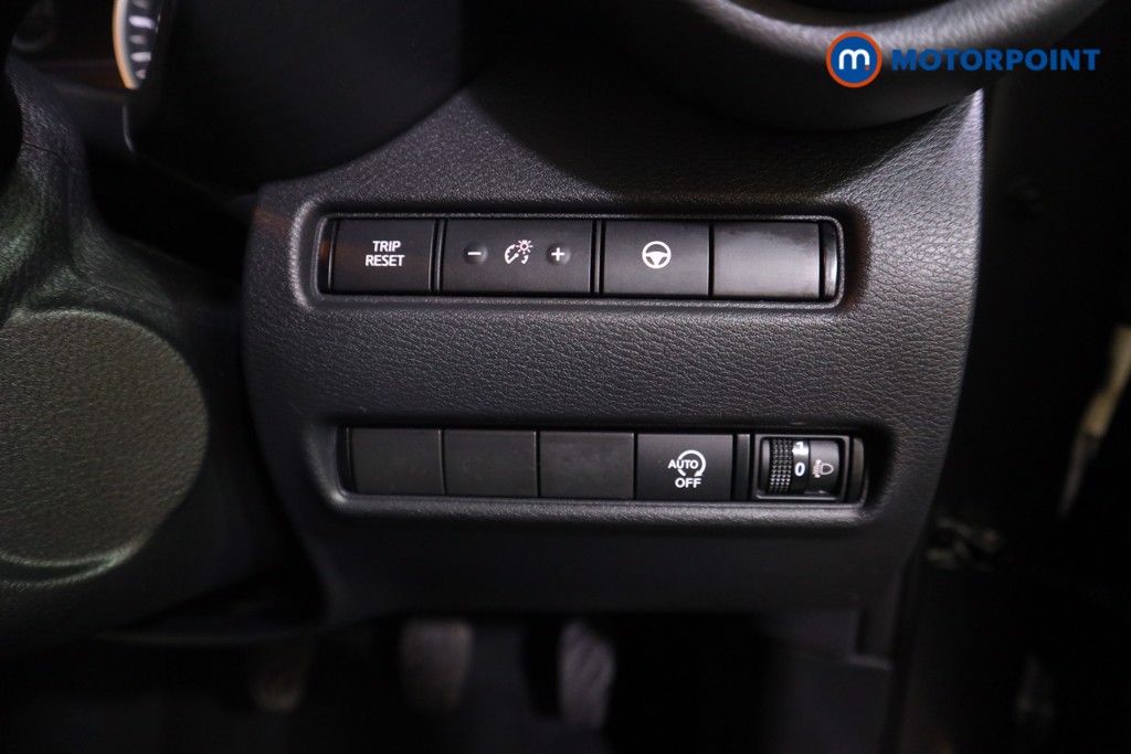 Nissan Juke Tekna Manual Petrol SUV - Stock Number (1607191) - 12th supplementary image