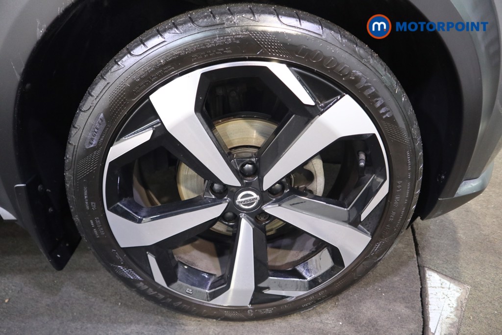 Nissan Juke Tekna Manual Petrol SUV - Stock Number (1607191) - 21st supplementary image