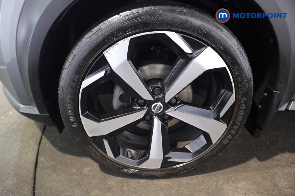 Nissan Juke Tekna Manual Petrol SUV - Stock Number (1607191) - 22nd supplementary image