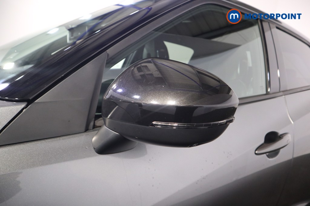 Nissan Juke Tekna Manual Petrol SUV - Stock Number (1607191) - 30th supplementary image