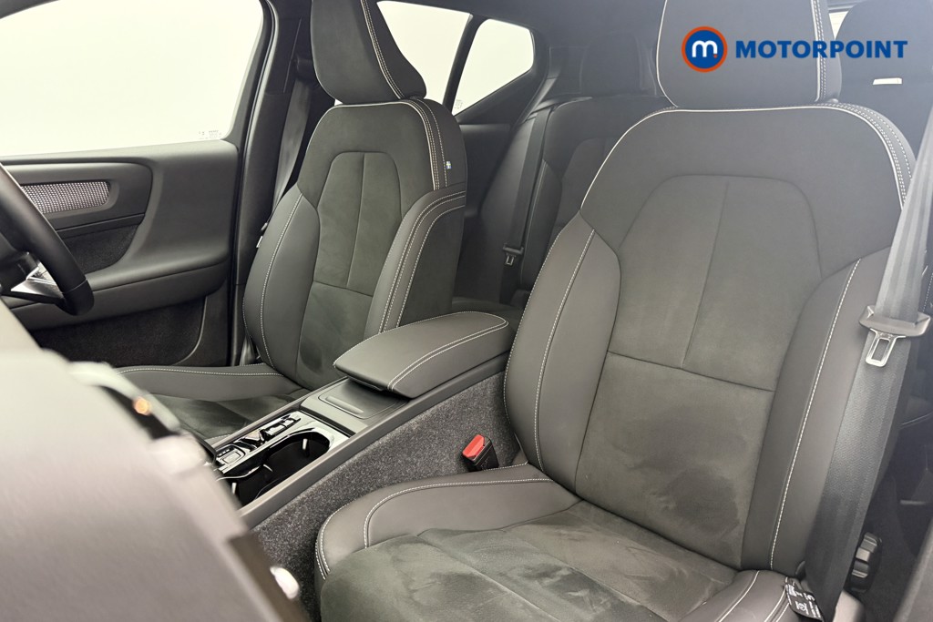 Volvo Xc40 Plus Black Edition Automatic Petrol SUV - Stock Number (1607291) - 3rd supplementary image