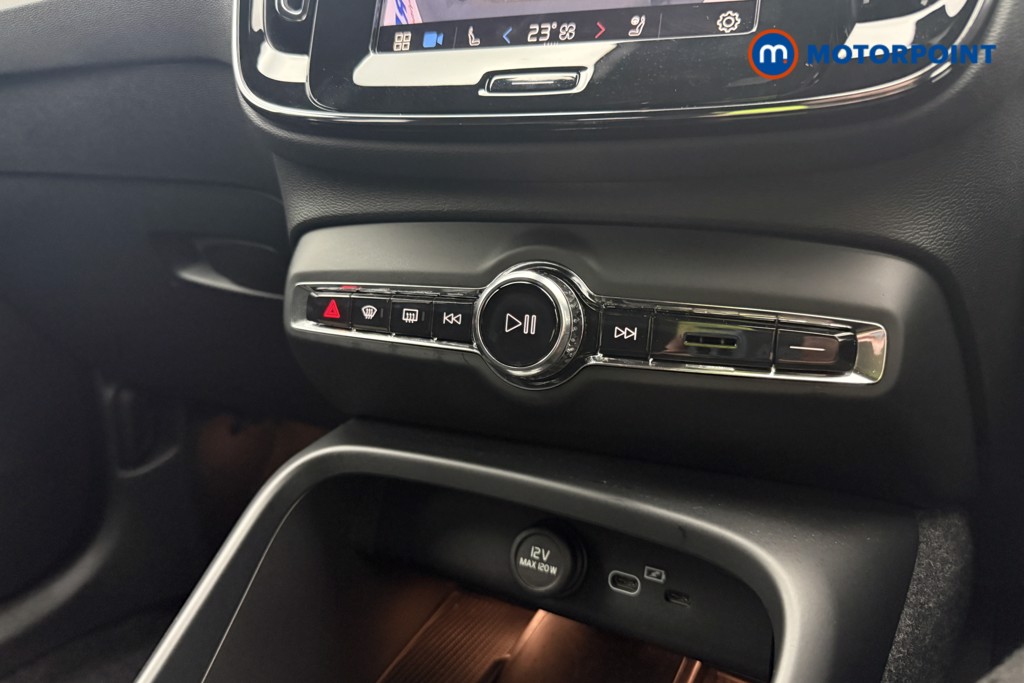 Volvo Xc40 Plus Black Edition Automatic Petrol SUV - Stock Number (1607291) - 14th supplementary image