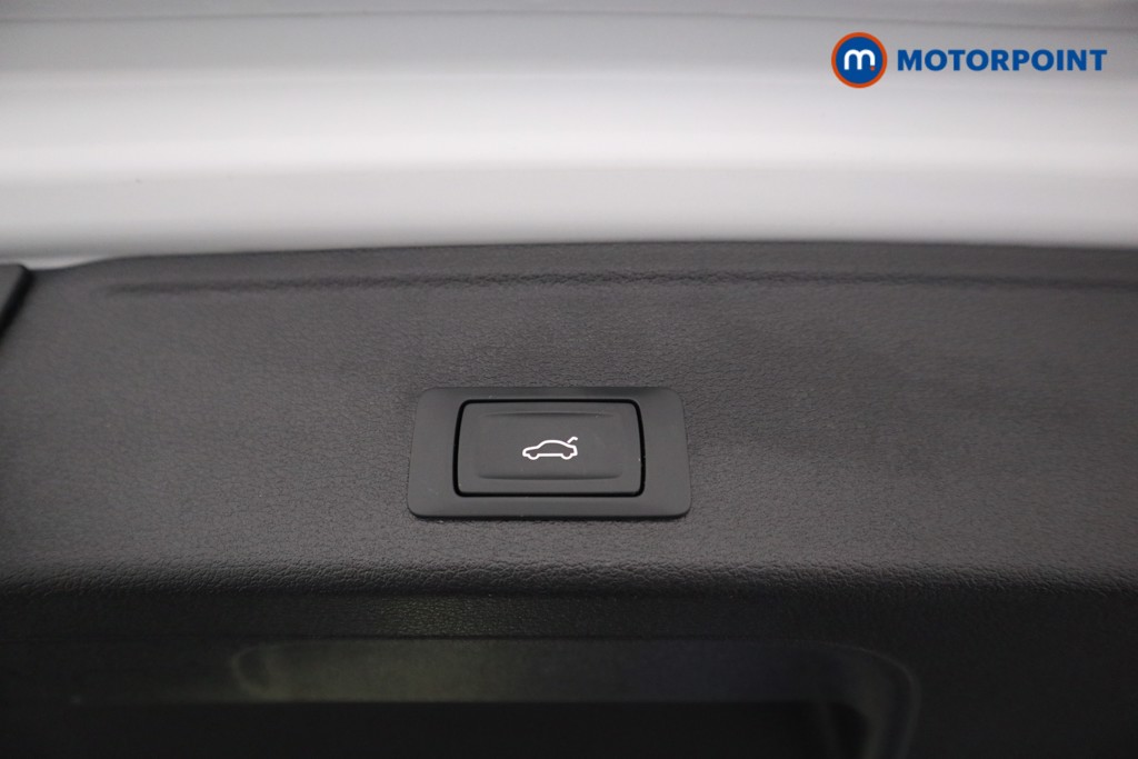 Audi A4 Black Edition Automatic Petrol Estate - Stock Number (1607770) - 24th supplementary image