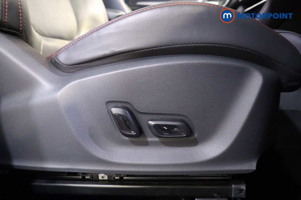 Mg Motor Uk ZS Exclusive Manual Petrol SUV - Stock Number (1607838) - 13th supplementary image