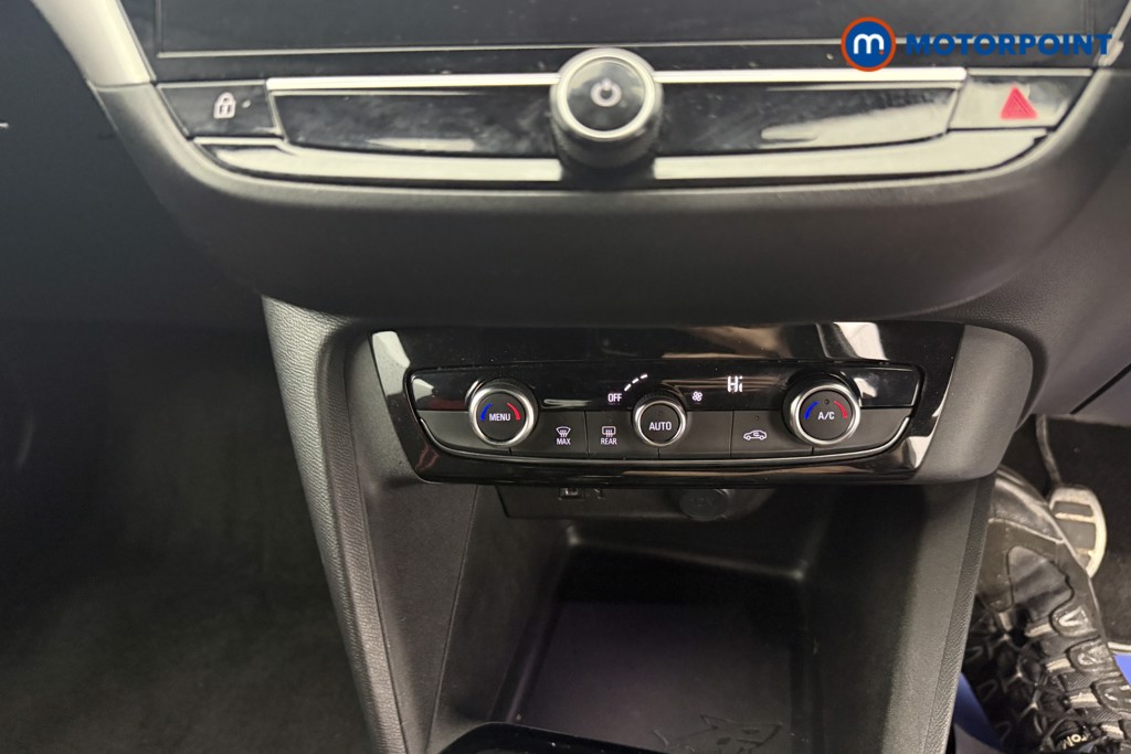 Vauxhall Corsa GS Manual Petrol Hatchback - Stock Number (1607919) - 8th supplementary image