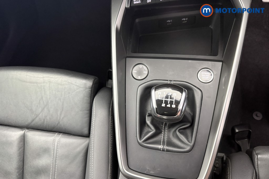 Audi A3 S Line Manual Petrol Saloon - Stock Number (1608100) - 7th supplementary image