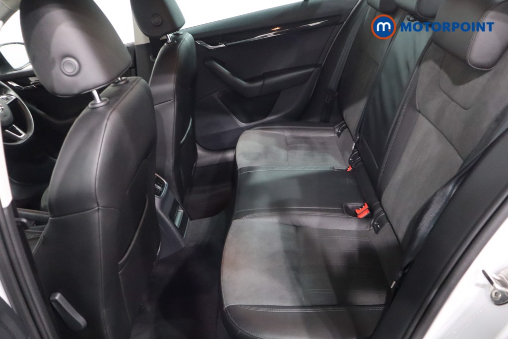 Skoda Octavia Se L Automatic Petrol Hatchback - Stock Number (1608286) - 5th supplementary image