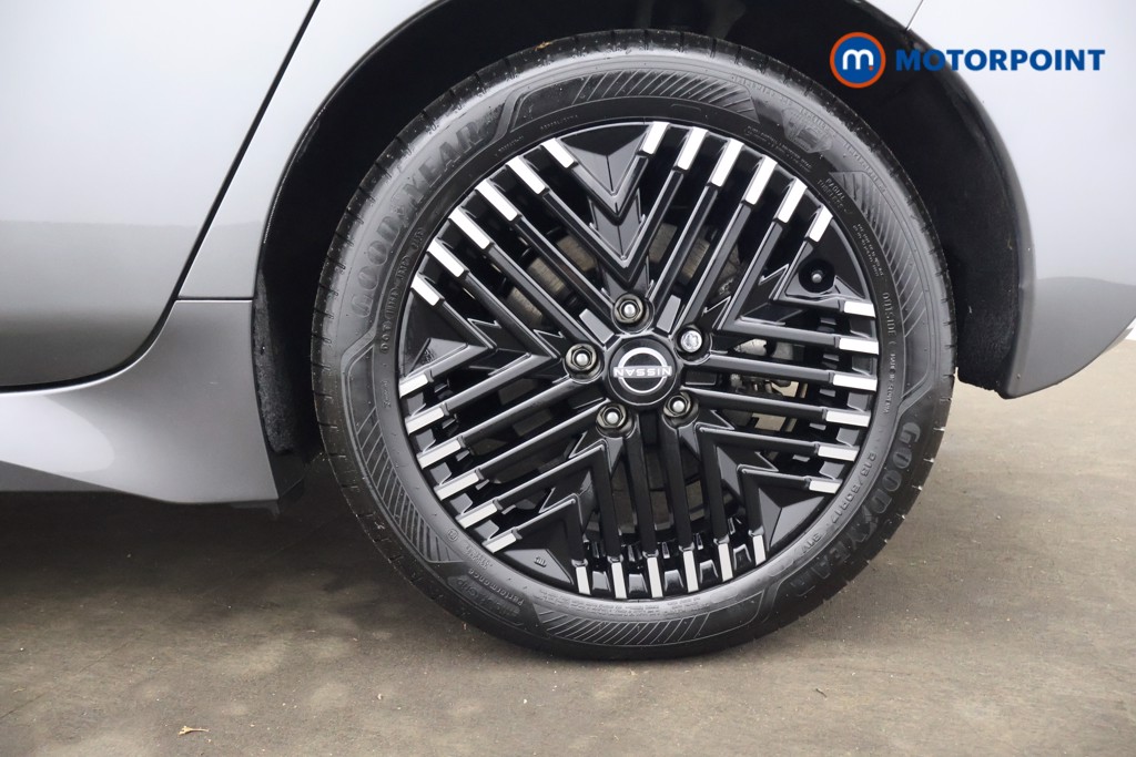 Nissan Leaf Tekna Automatic Electric Hatchback - Stock Number (1608433) - 3rd supplementary image