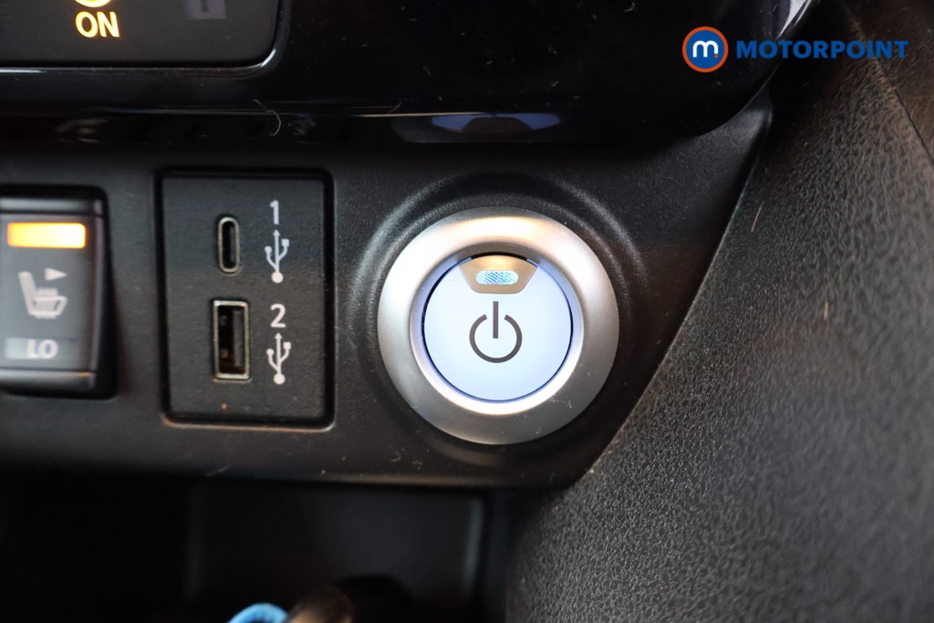 Nissan Leaf Tekna Automatic Electric Hatchback - Stock Number (1608433) - 13th supplementary image