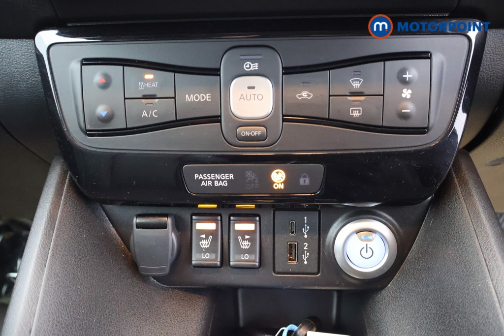 Nissan Leaf Tekna Automatic Electric Hatchback - Stock Number (1608433) - 16th supplementary image