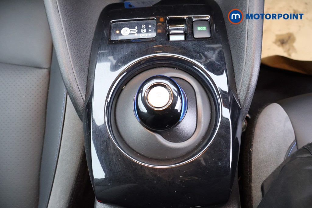 Nissan Leaf Tekna Automatic Electric Hatchback - Stock Number (1608433) - 18th supplementary image